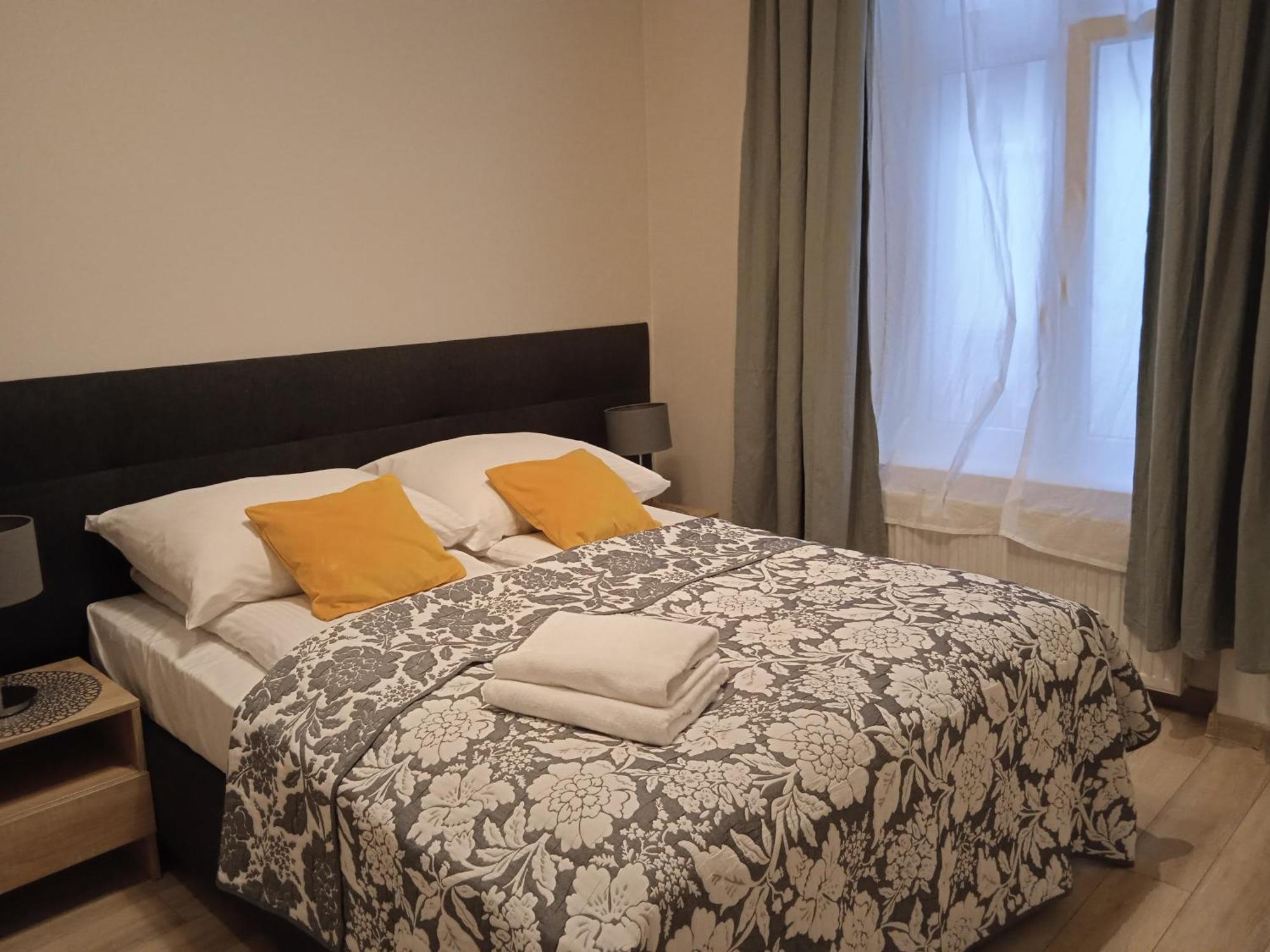 Old Town Apartments - B7 Krakow Dış mekan fotoğraf